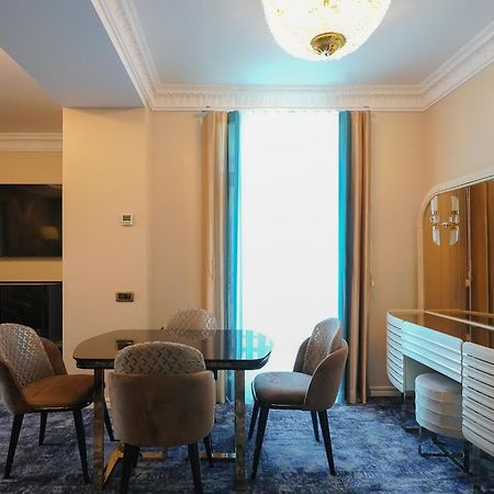 W Regal Boutique Hotel&Spa Mamaia Ngoại thất bức ảnh